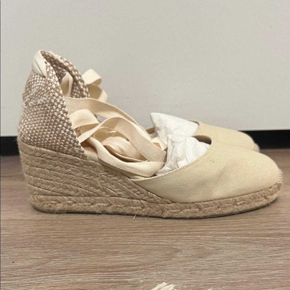 Castaner Cream Wedge Espadrilles